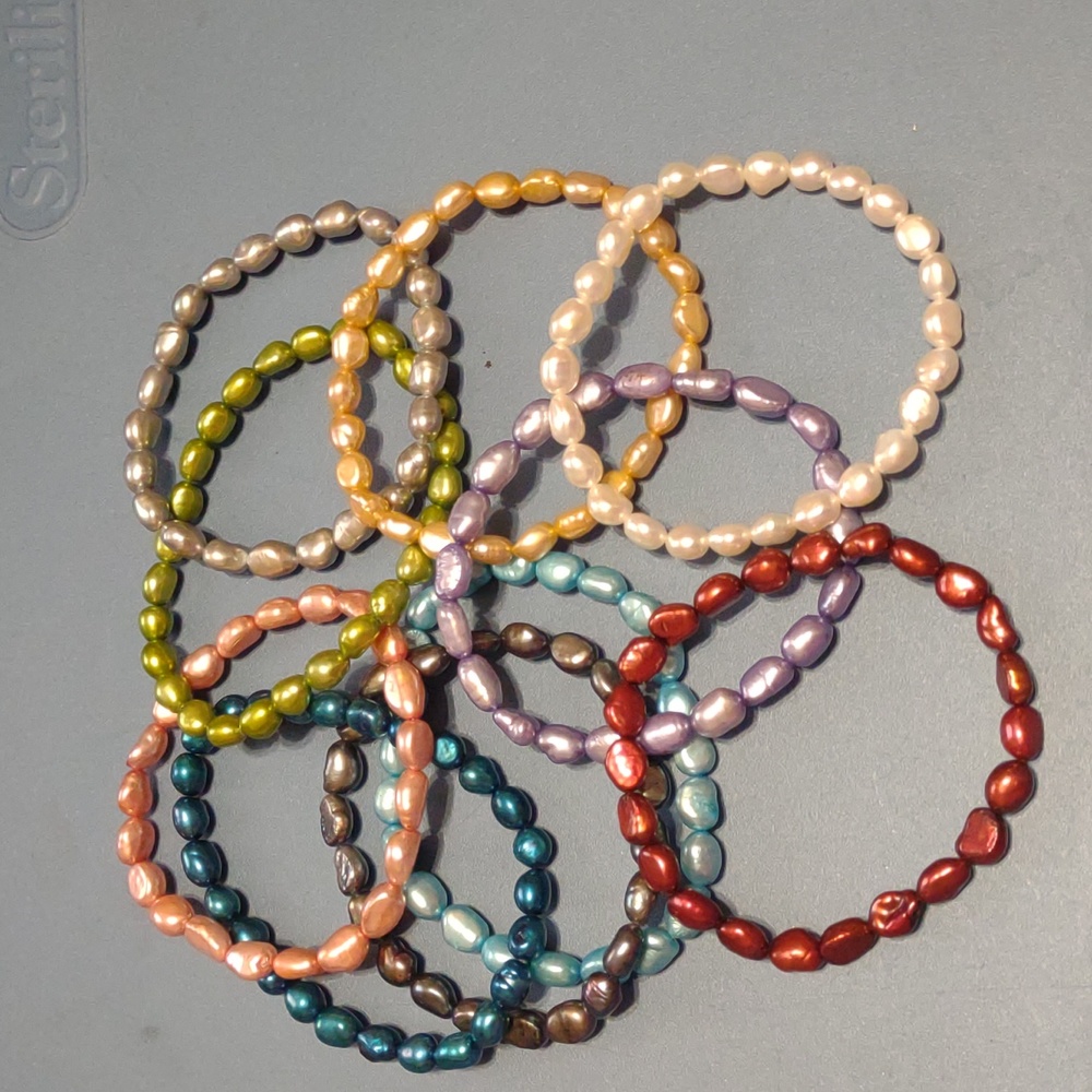 Honora pearl stretch bracelets